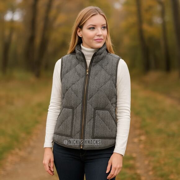 J Crew Gray Herringbone Quilted Puffer Vest Gold Zip Mock Neck Down Fill Size M - Picture 1 of 8